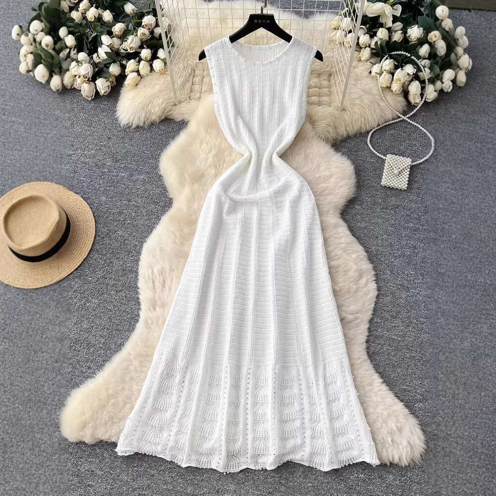 2026 Spring and Summer Round Neck Waist Long Women's Slimming A-line Sleeveless Style Beaded Dress