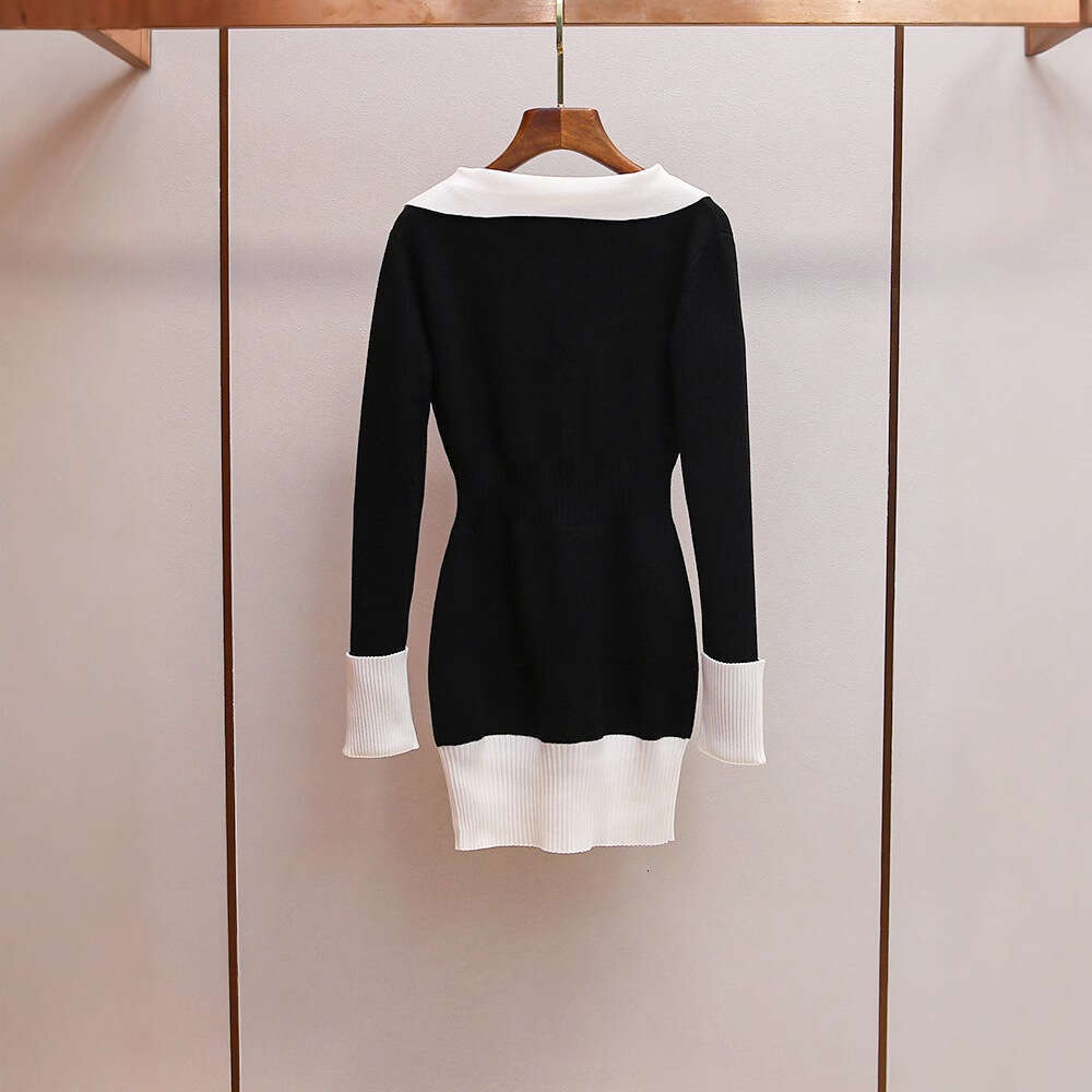 2026 Designer High end Women's Autumn New Fashion French Color blocked V-neck Waist Knitted Short Skirt