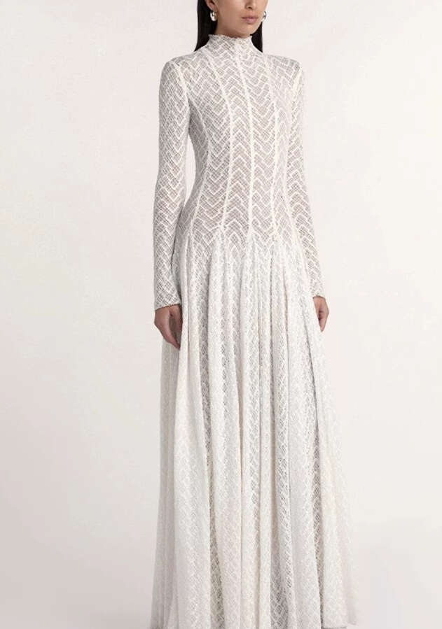 2026 Spring/Summer New Designer Style Graceful and Simple Solid Color Slimming Long Dress with Wide and Smooth Bottom