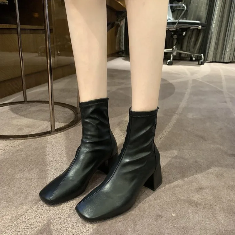New 2022 Autumn Winter Thick High-heeled All-match and Thin Women's Pointed Toe Mid-tube Elastic Soc Boots Women f804