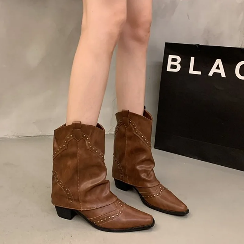 Studded Boots Women 2024 Low Heel Cowboy Western Short Leather Knee High Designer Gothic New Rock Shoes Vintage 4