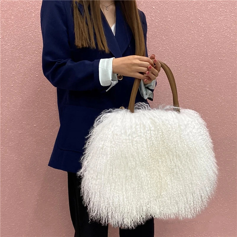 Fashionable y autumn winter Mongolian fur handbag large capacity plush bag highend womens 240906 4