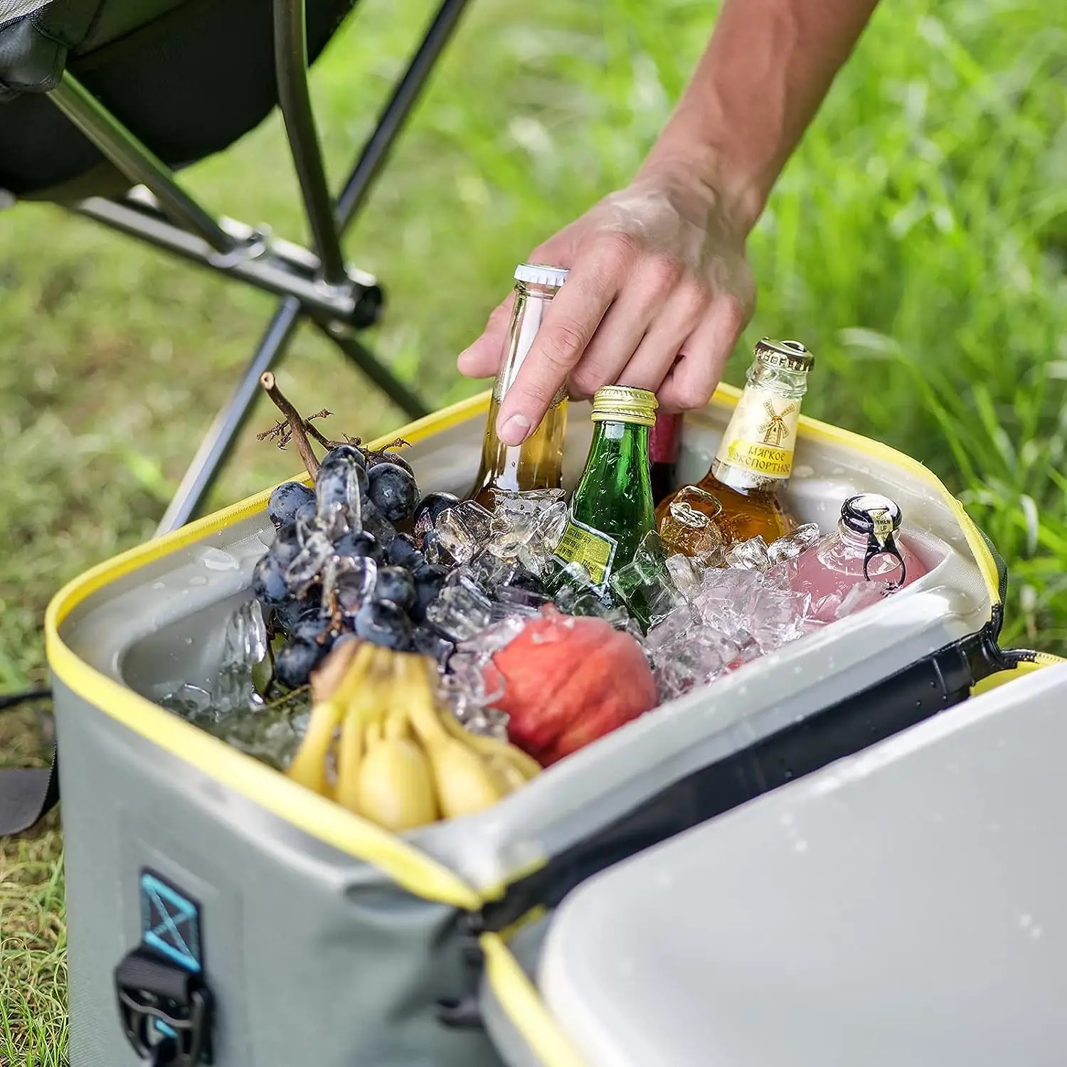 3 Soft cooler 2430 cans large flip cover ice box camping portable insulated bag mini refrigerant with airtight zipper 240910 4