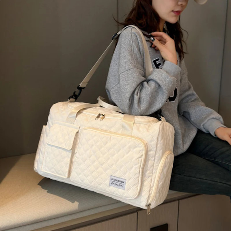 Womens handbag large capacity expandable waterproof foldable moisture separated travel Korean fiess yoga bag 240927 210b 4