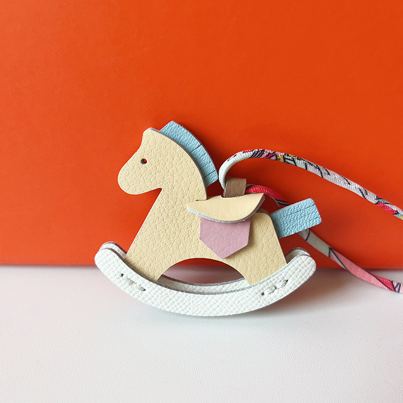 Designer Little Horse Charm Hand Made Sheepskin Leather Bag Pendant Keychian Birthday Gifts Handbag Accessories