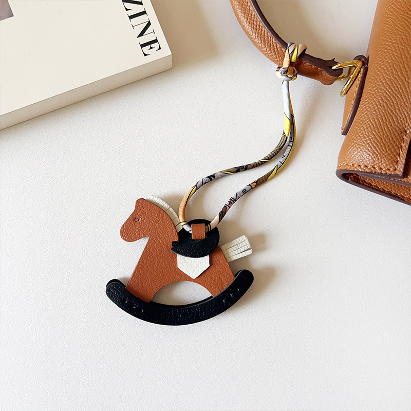 Designer Little Horse Charm Hand Made Sheepskin Leather Bag Pendant Keychian Birthday Gifts Handbag Accessories