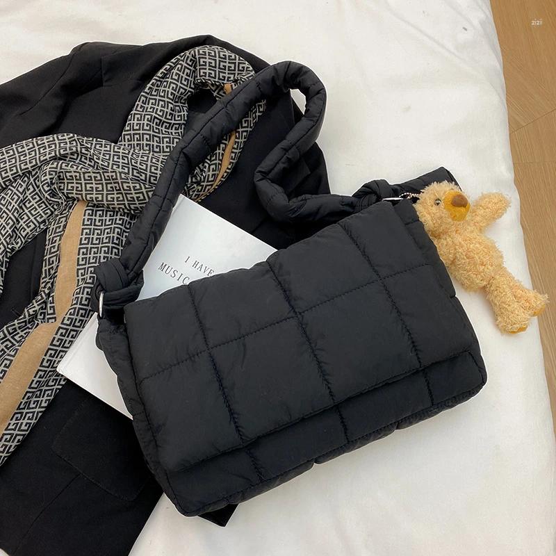 Evening Bags 2024 Cotton Nylon Big Shoulder Bag Casual Female Shopper Padded Crossbody Winter Quilted Handbags 55dc 4