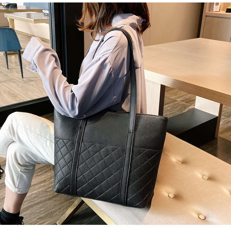 New Korean Version Of Large-Capacity Women's Student Shoulder Tote Bag Versatile Simple