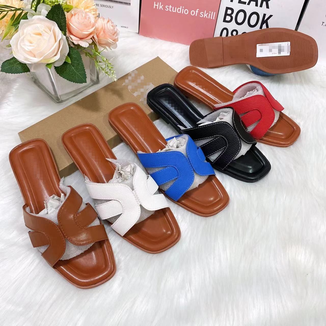 Flat Slippers Ladies African Antislip Shoes Size 37-41 Discount Fashion Shoes Antislip Lightweight Footwear New Arrival For 2025 Spring Summer
