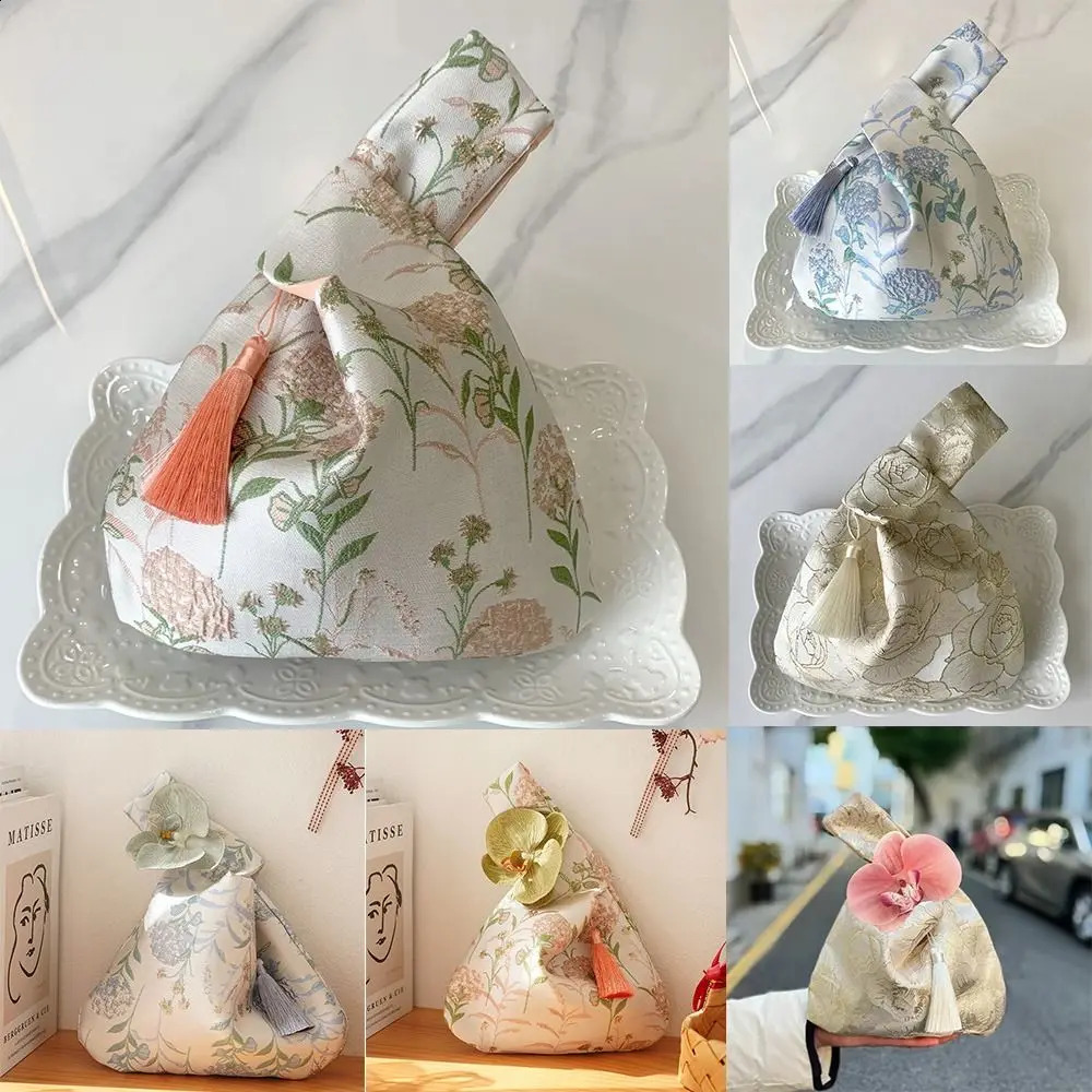 3 wer Pendant Lunch Cosmetic Chinese Style Handbag Tassel Knot Wrist Bag Small Item Pouch Cheongsam Accessories 240723 4