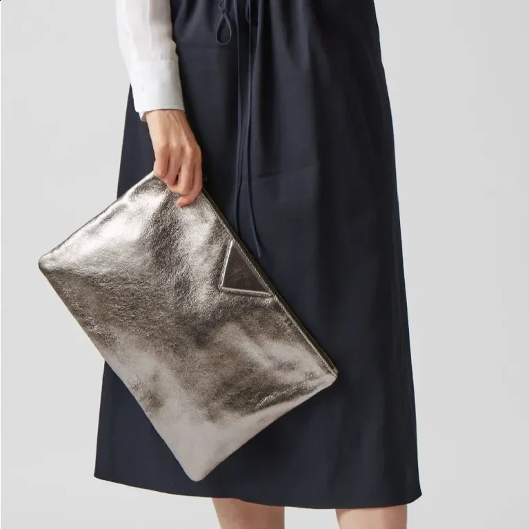 Women Day Clutch Bags Lady Handbags female envelope bags pu leather A4 briefcase bolsa wallet sier 240726 ddf4