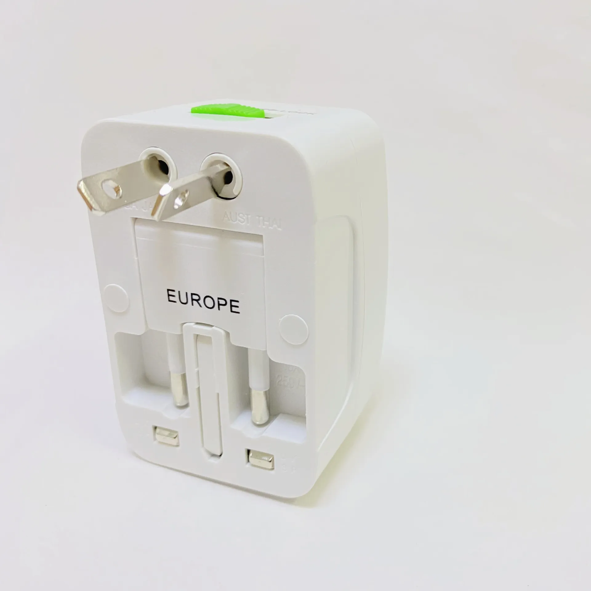 200pcs/lot All In One World Universal AC Power Converter Adapter International Travel Adaptor Plug E U US UK Extension LL