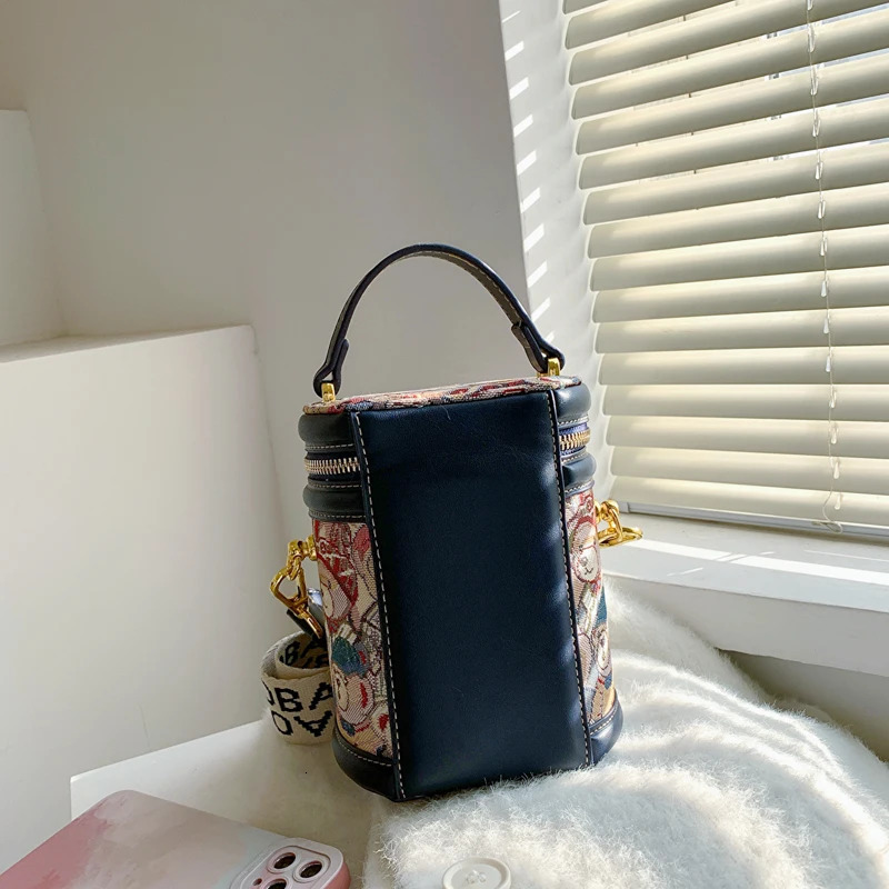 Evening Bags Bear pattern cyder bag stylish and playful one shoulder crossbody 231018 8e2b