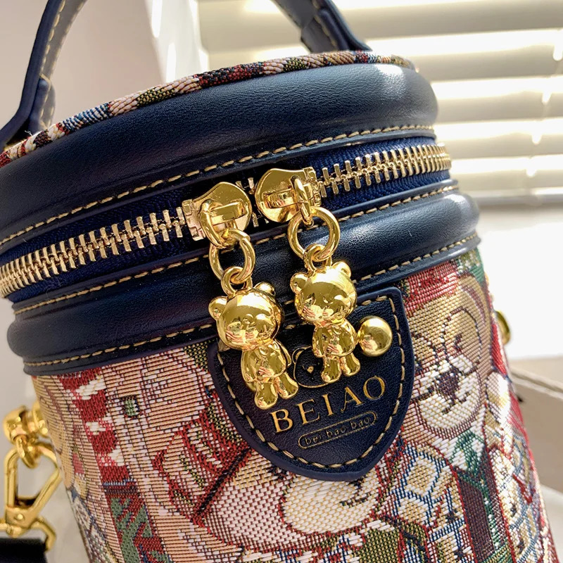 Evening Bags Bear pattern cyder bag stylish and playful one shoulder crossbody 231018 8e2b