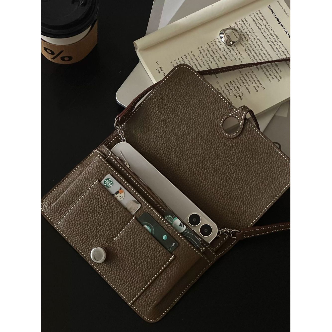 2025 new collection Handbag Passport Card Holder Women's Crossbody Bag Mobile Phone Bag Three In One Bank Card Wallet Autumn New Designer Bag Wom