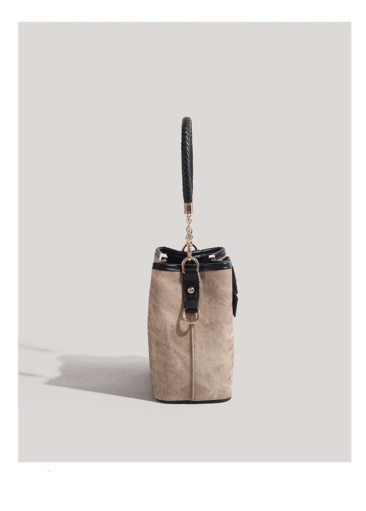 Niche Bow Retro Art Style Women's Shoulder design Bag Bucket Bag Autumn New Simple Style Designer Bag Versatile Women's Crossbody Bag