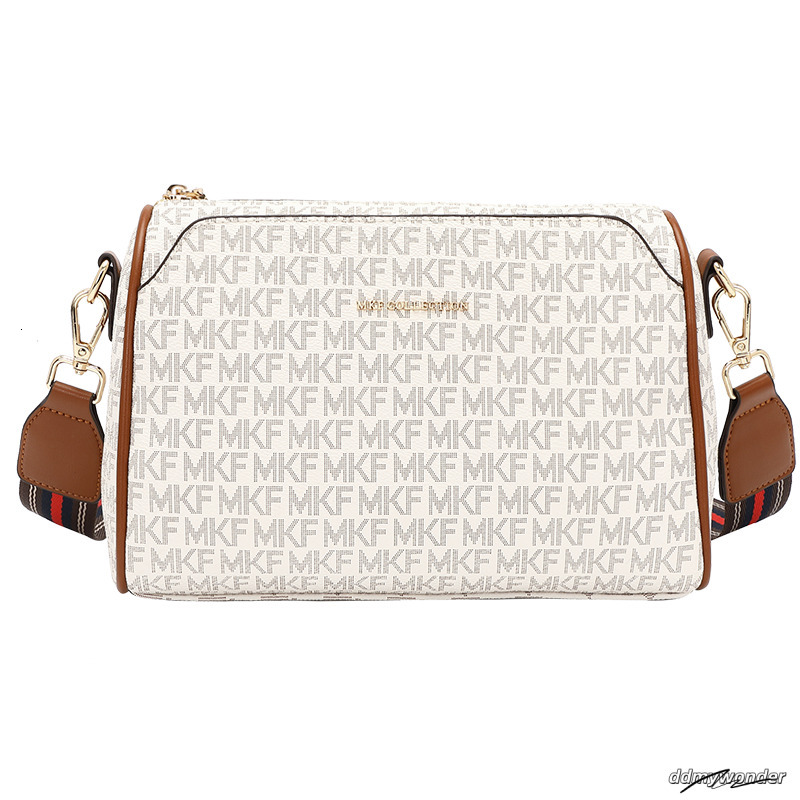F Designer Free Shipping Light High Quality Casual Fashion Tote Letter Versatile Classic Underarm Bag For Woman