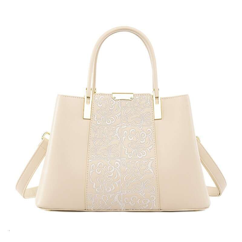 Women's Bags handbag New high-capacity high-end commuting women's handbags, niche design, and grand handbag for women