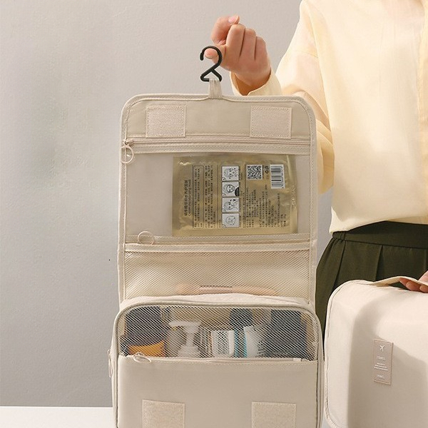 2025 Autumn New Korean Edition Large Capacity Compact elegant Makeup Bag Simple bag Storage Hook Washbag Lightweight Travel Storage Bag Designer Handb