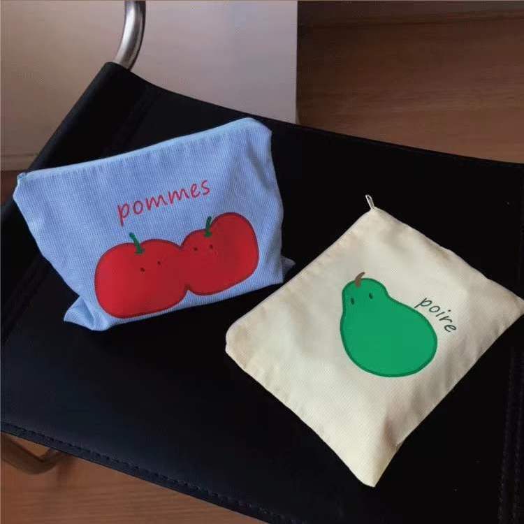 2025 Autumn New Simple Makeup Bag Travel Compact Portable Convenient bag Large Capacity Handbag Storage elegant Bag Designer Handbag