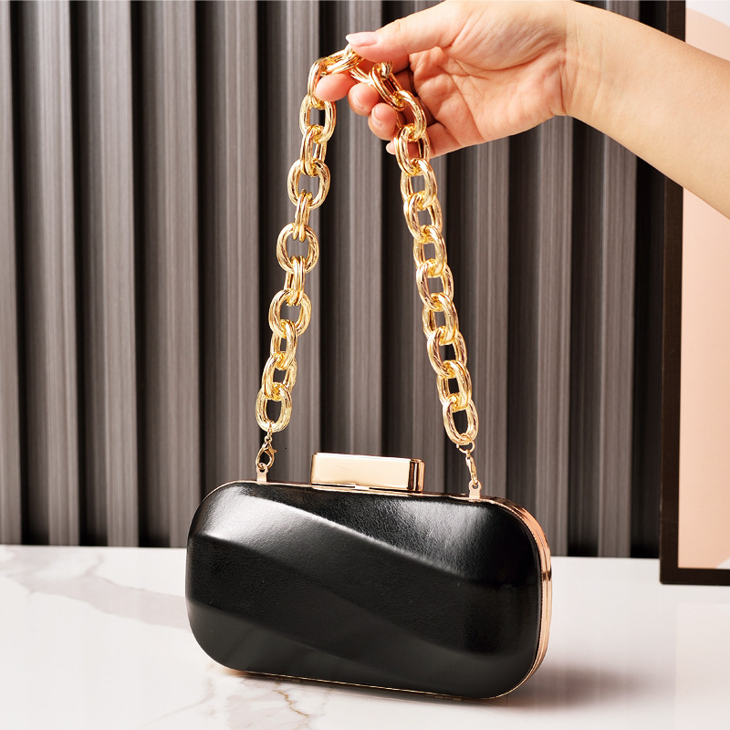 New Metal Textured Banquet Silver Glossy Leather Party Chain Bride Evening Dress Bag