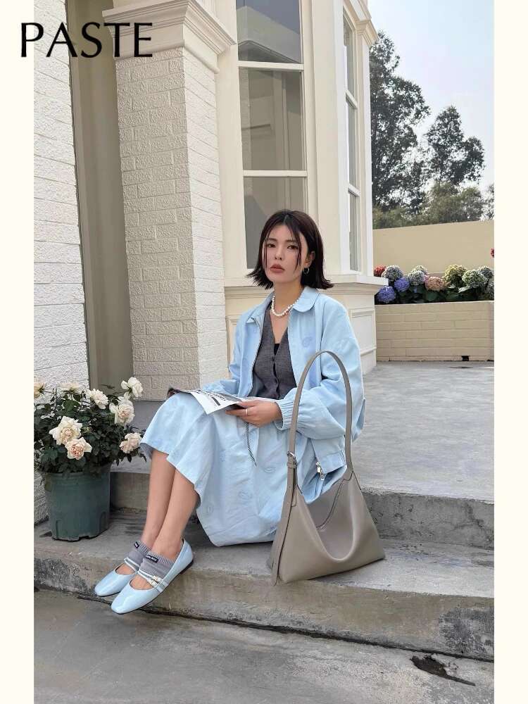 Chic Stylish Elegant Long Handle Beige Tote Glossy Oil Wax Cowhide Leather Women Shoulder Bag Resistant To Dirt Commuter Handbag