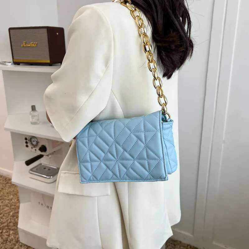 Fashion Plaid Shoulder Bag Thick Chain Underarm Bags For Women Brand Designer Handbags And Purses Ladies Crossbody Shoulder Bags