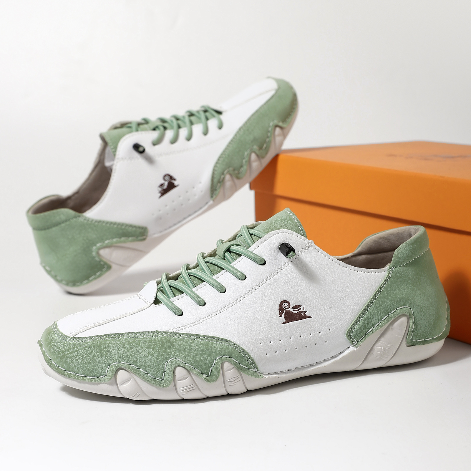 2025 With Box Designer fashionable casual shoes Cross border couple style men's and women's shoes fashionable color blocked octopus size sho