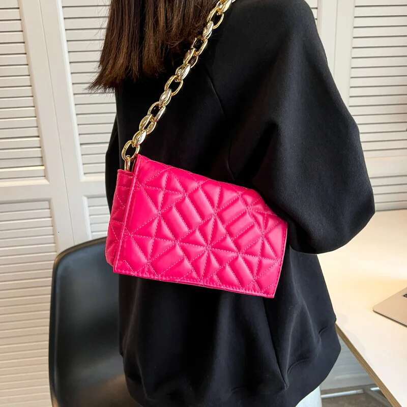 Fashion Plaid Shoulder Bag Thick Chain Underarm Bags For Women Brand Designer Handbags And Purses Ladies Crossbody Shoulder Bags