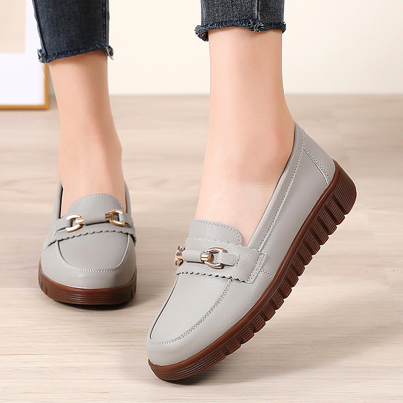 Designer Cross border plus size 2025 new spring single shoes for women, stylish and versatile mother shoes for women, fashionable soft soled casual wo