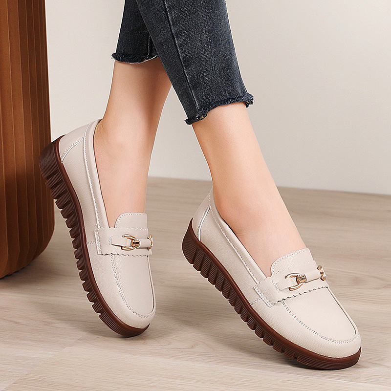 Designer Cross border plus size 2025 new spring single shoes for women, stylish and versatile mother shoes for women, fashionable soft soled casual wo
