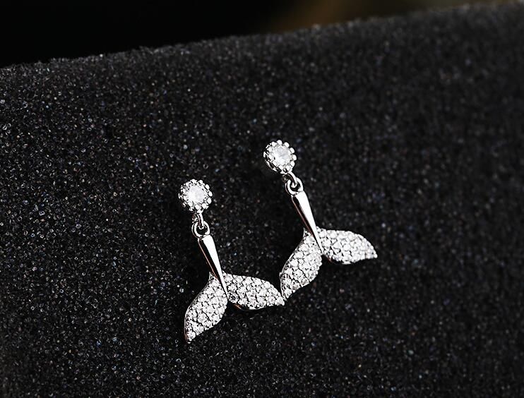 fashion-ms. earrings s925 silver needle zircon earrings dolphin fishtail stud fashion ladies earrings 1, Golden;silver
fashion-ms. earrings s925 silver needle zircon earrings dolphin fishtail stud fashion ladies earrings 1, Golden;silver