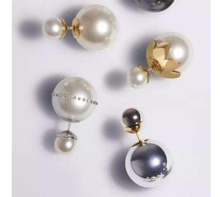 box shining full crystal double sides pearl stud inlaid jewelry designer earrings luxury pearl double beads women fashion earrings11, Golden;silver
box shining full crystal double sides pearl stud inlaid jewelry designer earrings luxury pearl double beads women fashion earrings11, Golden;silver