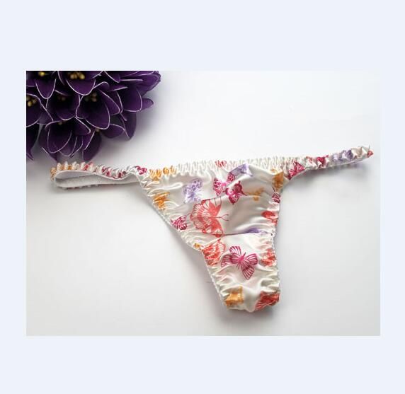wholesale pure silk panties women g strings low-waist lingerie t thongs flower print99, Black;pink
wholesale pure silk panties women g strings low-waist lingerie t thongs flower print99, Black;pink
