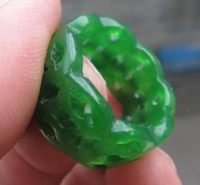 new natural jade jade ring dry qingyang green hollow women ring factory11, Silver
new natural jade jade ring dry qingyang green hollow women ring factory11, Silver
