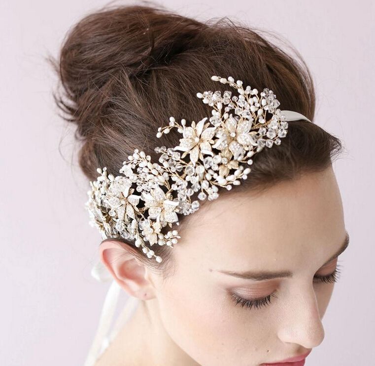 Wedding hair flower enamel