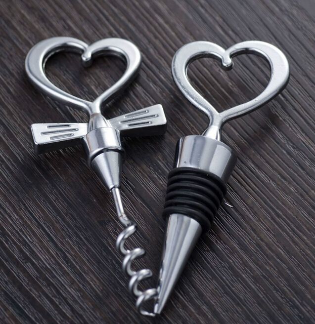 New Creative Wedding Favors Wine Bottle Opener Couple Bride And Groom