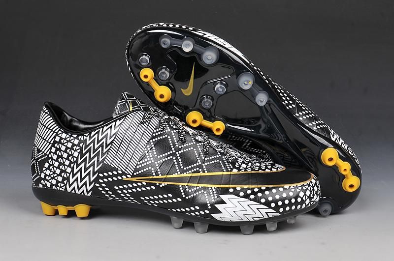bhm soccer cleats