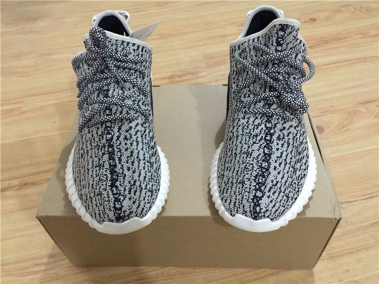 Adidas Yeezy 350 Boost in Turtle Dove size 7 or 7.5 men and size 9