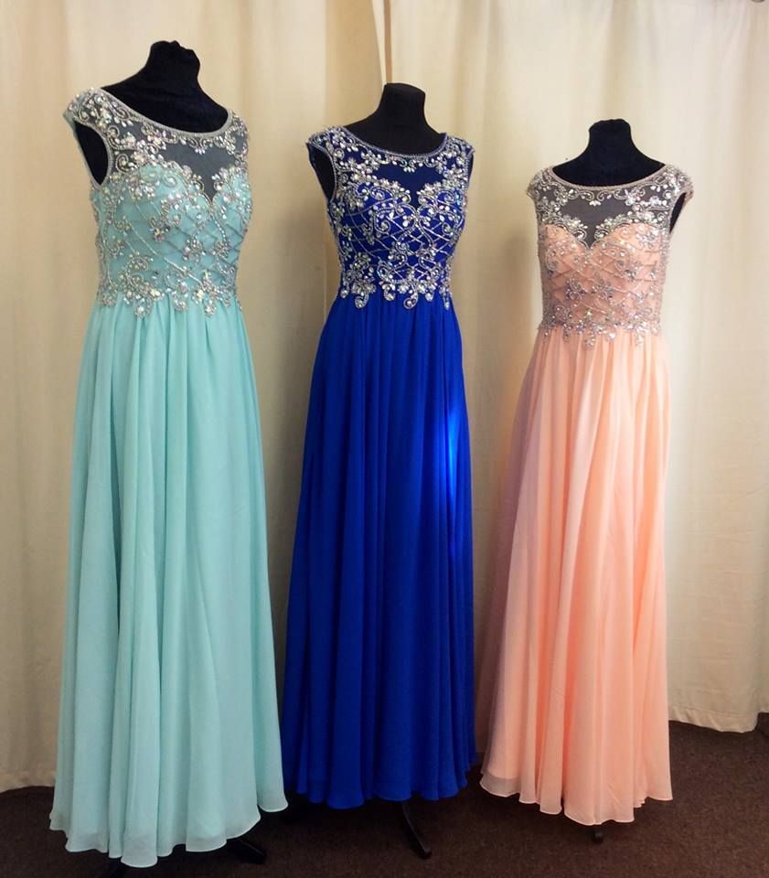 Beautiful Prom Dresses Real Images Scoop Collar Beads Crystals Chiffon