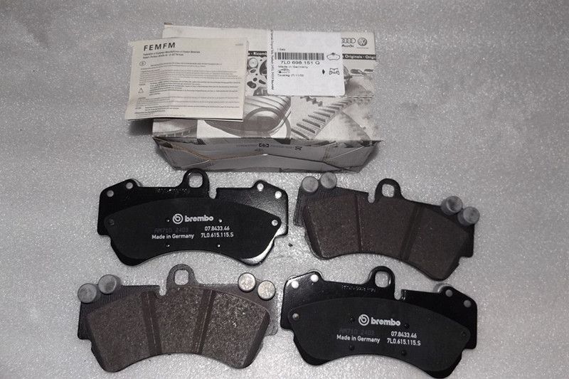 2017 Genuine Front Brake Pads For Vw Volkswagen Touareg Audi Q7 3.2