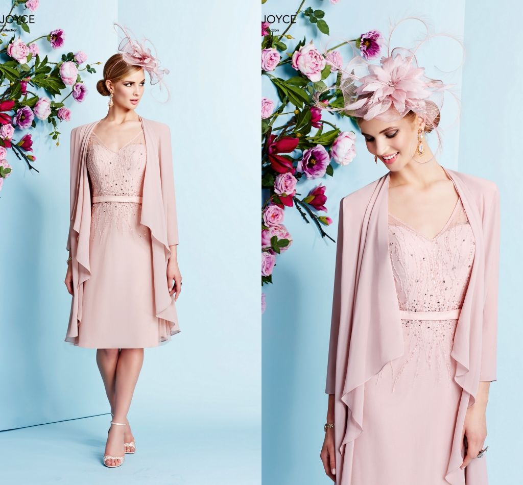 mother of the bride separates