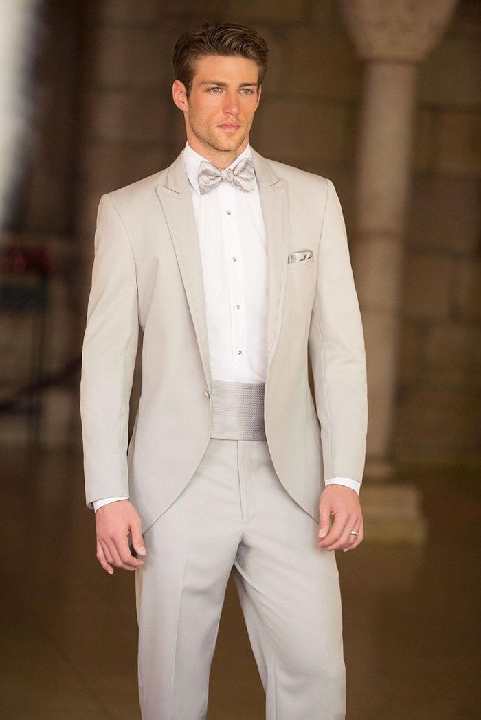 Generous Beige Mens Tailcoat Mens Suits Wedding Suits For Men Peaked Lapel Mens Wedding Suits