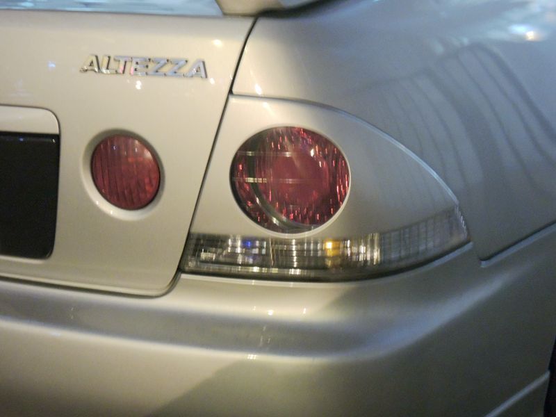 LEXUS 9805 IS200 IS300/Altezza T Style Tail Light Cover IS200 IS300