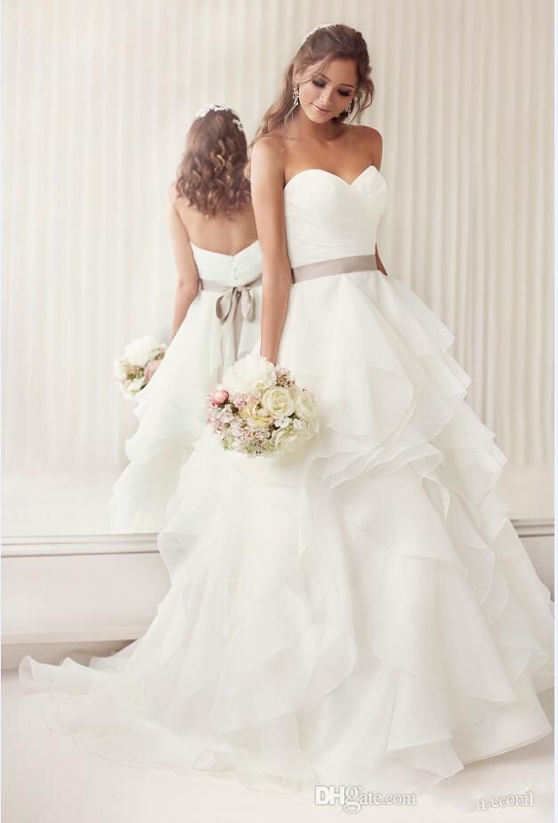 Discount 2015 Elegant Sweetheart A Line Ruched Organza Bridal Wedding Gowns With Layered Skirt