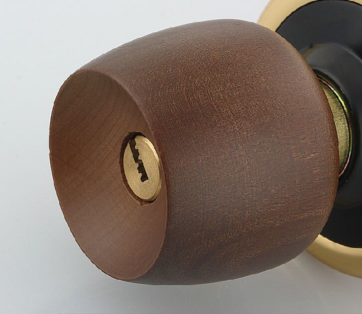 Diy Lock On Bedroom Door(50).jpg