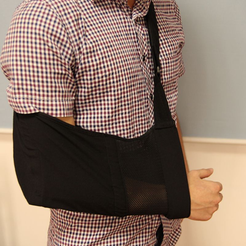Deluxe Adjustable Breathable Medical Shoulder Arm Sling Clavicle