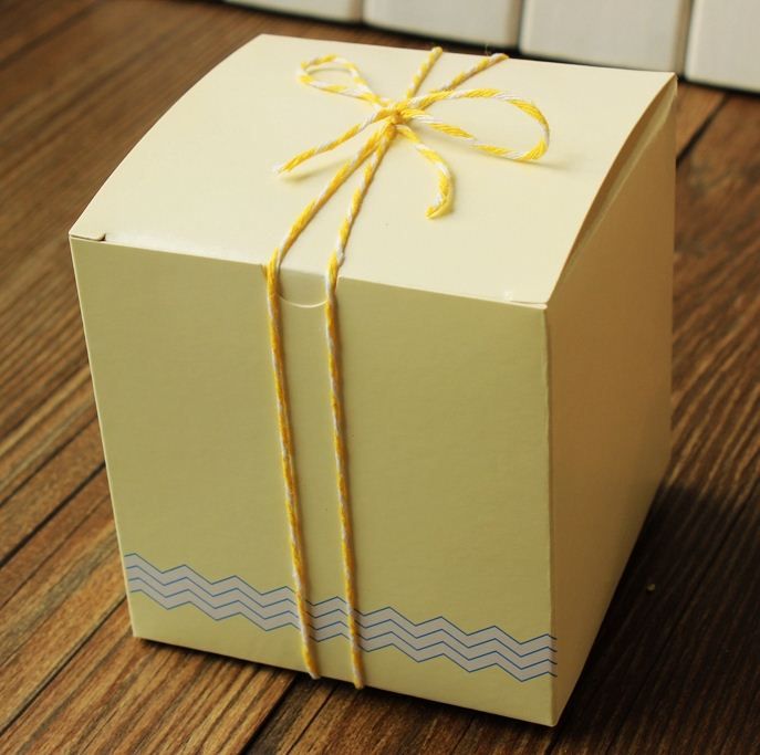 Fresh Yellow Cake Box, Candy Box, West Point, Packing Product Package