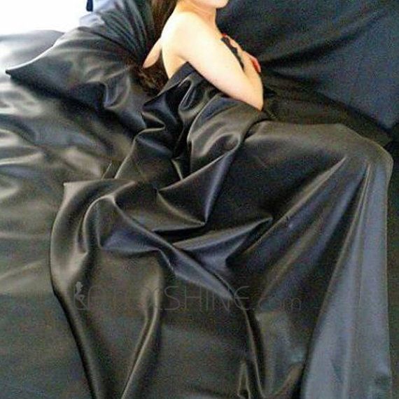 Wholesale Latex Clothing Rubber Bed Sheets 200cm*200cm By Daboss Under