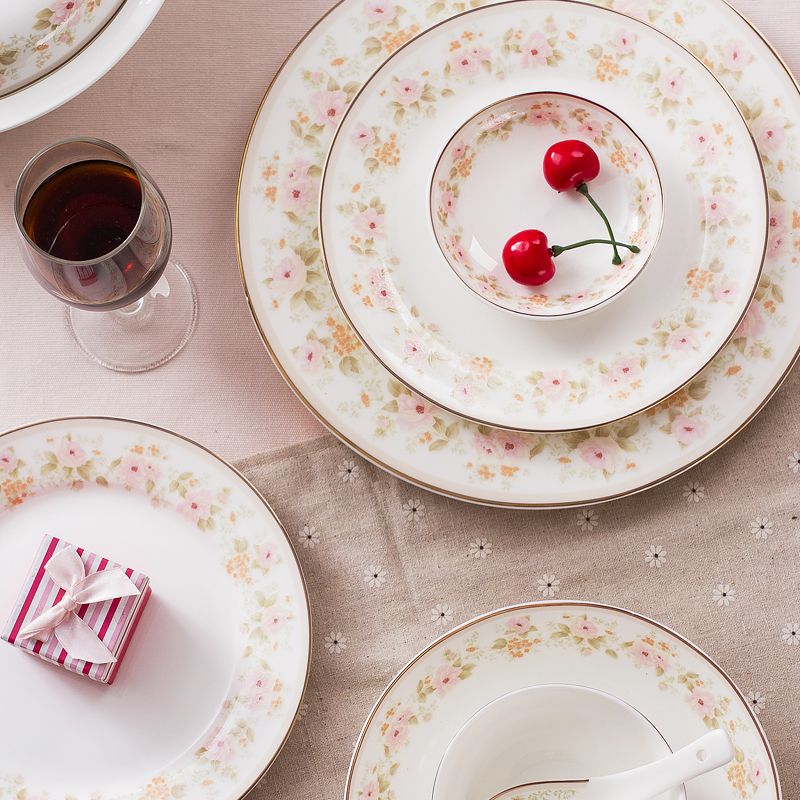 Fashion High Quality Lead Free 48 Bone China Dinnerware Set Dinnerware